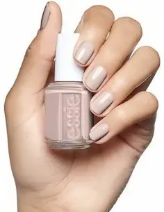 Nail Polish Topless And Barefoot 121 Essie 13.5ml 14145 Essie Essie Nail Polish €8.50 €6.85 2
