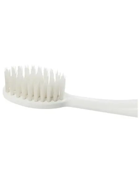 Two Medium Toothbrushes In Travel Case Kent Brushes 14735 Kent Brushes Toothbrushes €6.14 €4.95