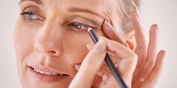 The Three Basic Methods Of Applying Eye Liner